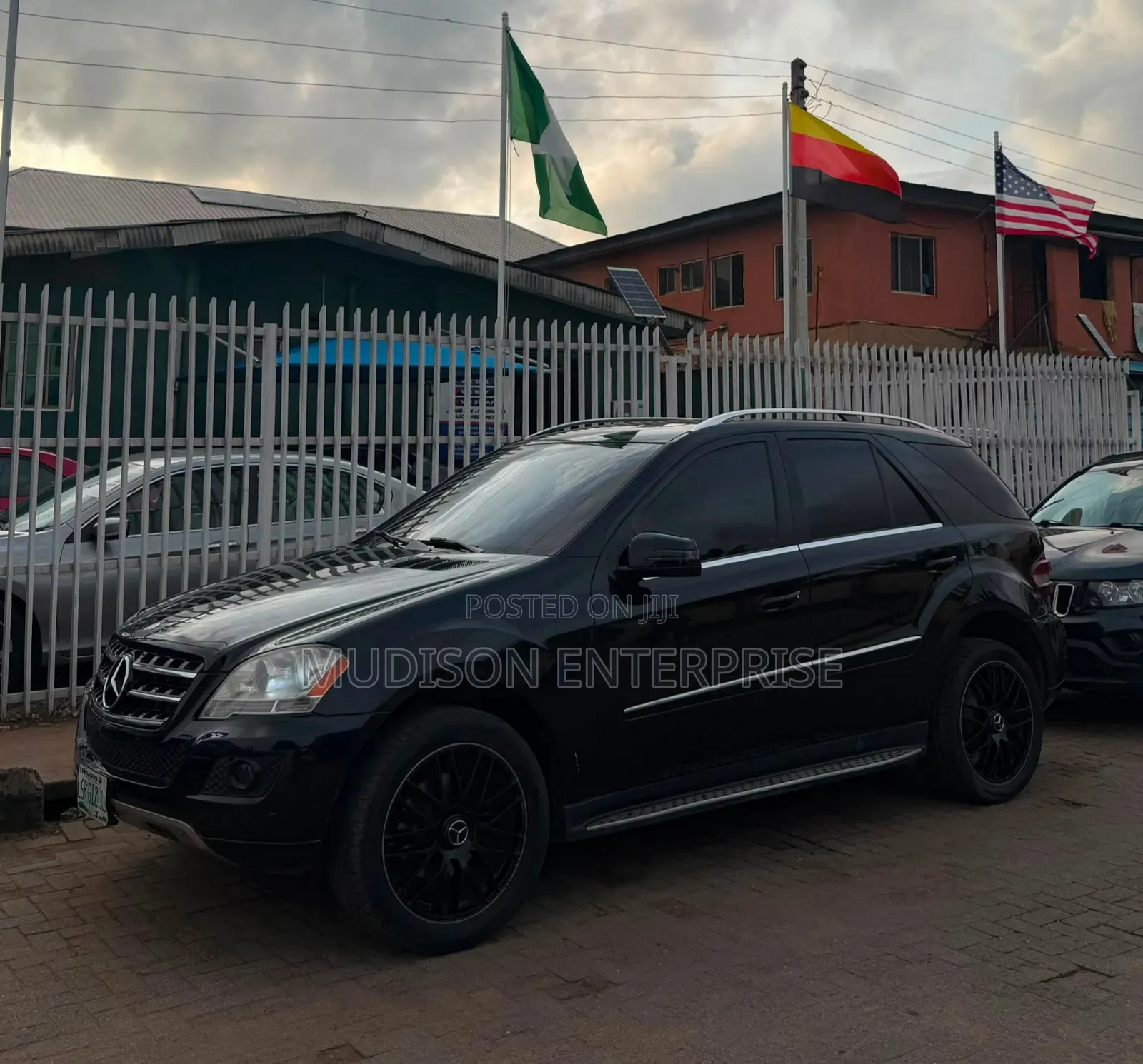 Mercedes-Benz M Class 2010 Black