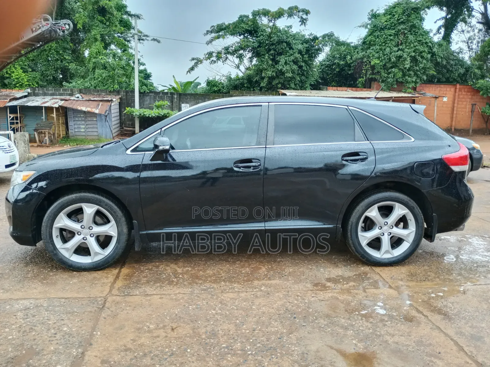 Toyota Venza LE FWD V6 2013 Black