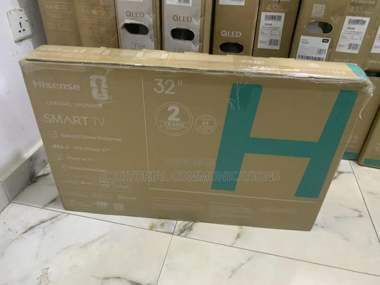 Hisense 32-Inch Smart TV With Seamless Streaming