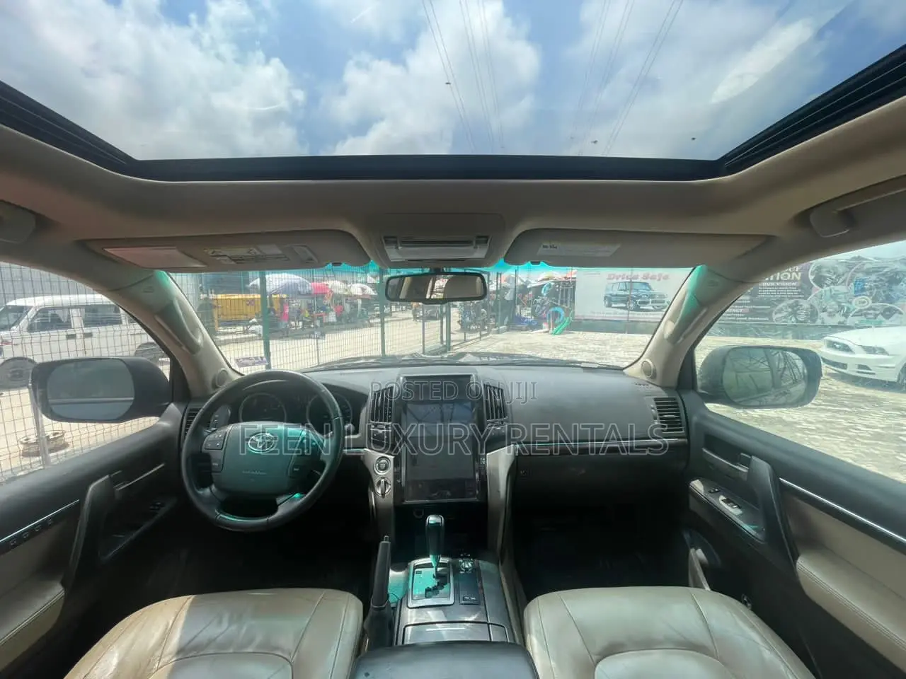 Toyota Land Cruiser V8 for Rent - Car for Hire