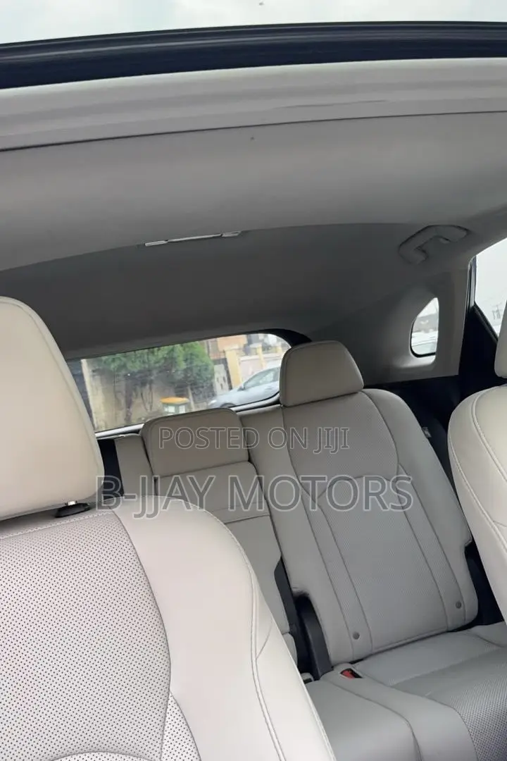 Lexus RX 350 4WD 2021 Gray