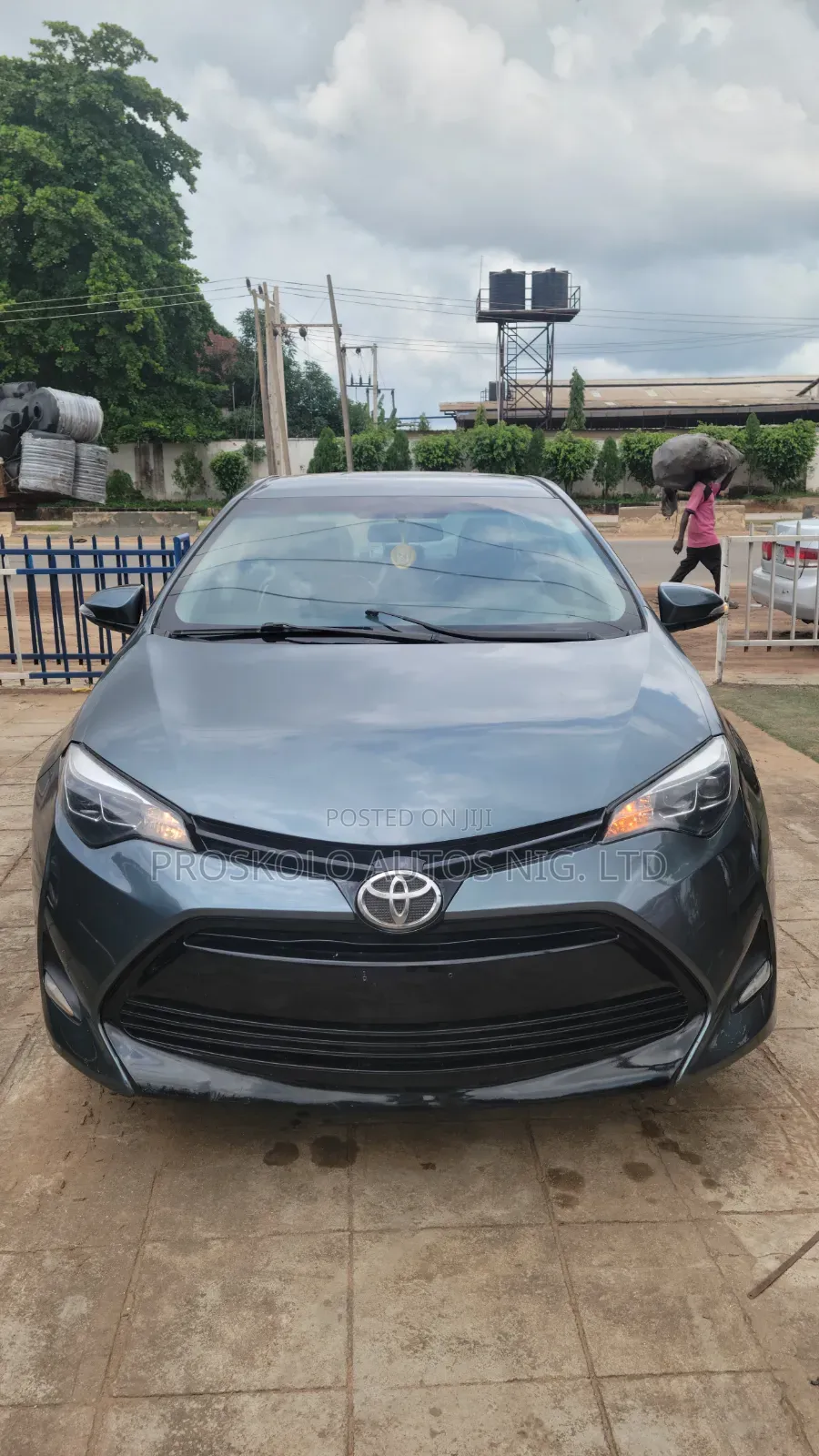 Toyota Corolla S 4dr Sedan (1.8L 4cyl CVT) 2015
