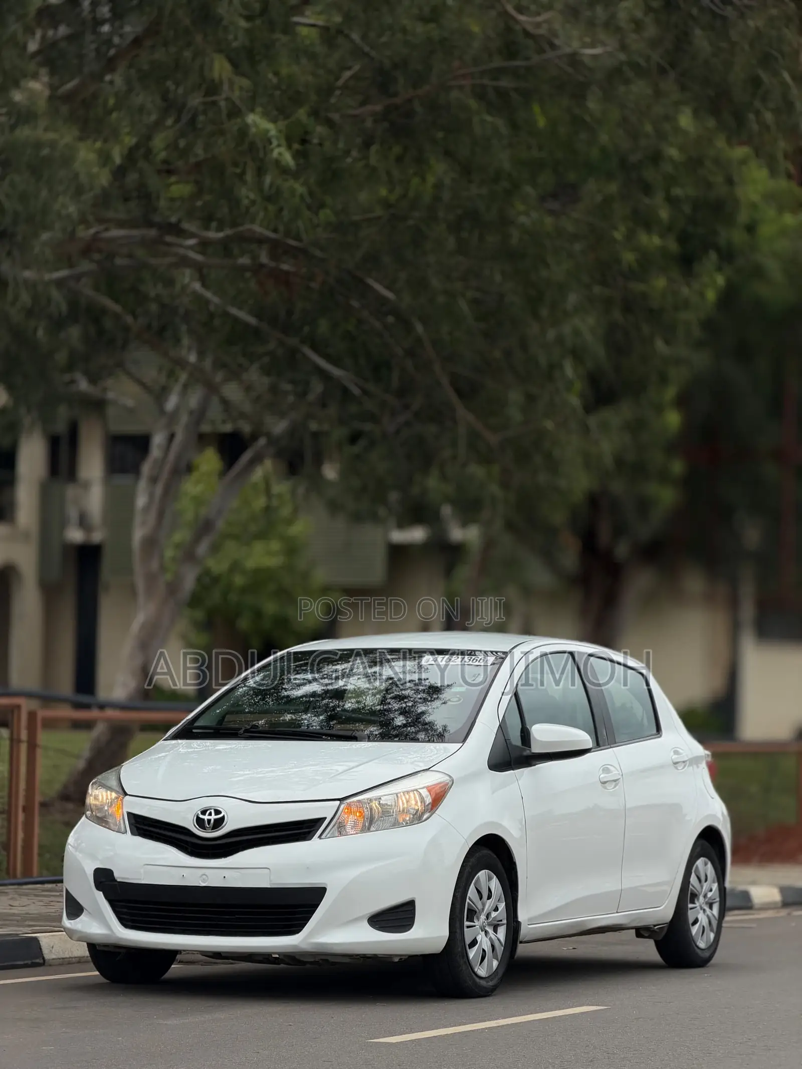 Toyota Yaris 2014 White
