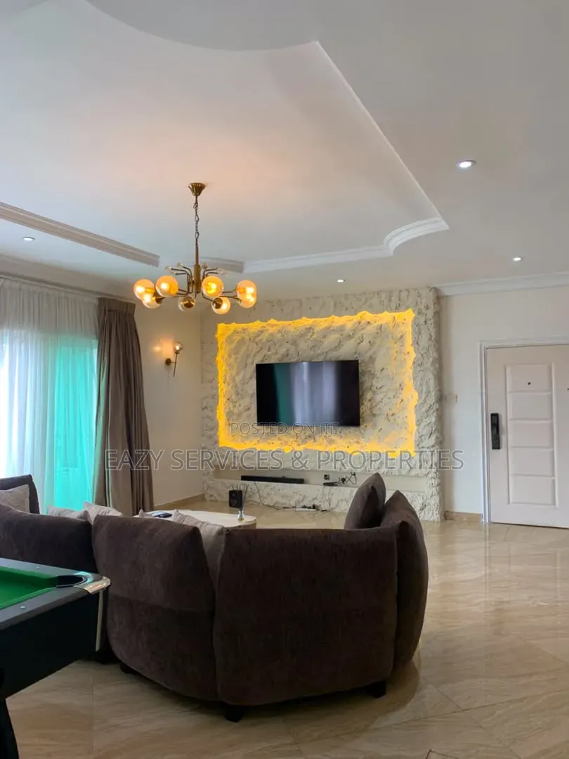 Furnished 3bdrm Apartment in Parkview Estate for rent