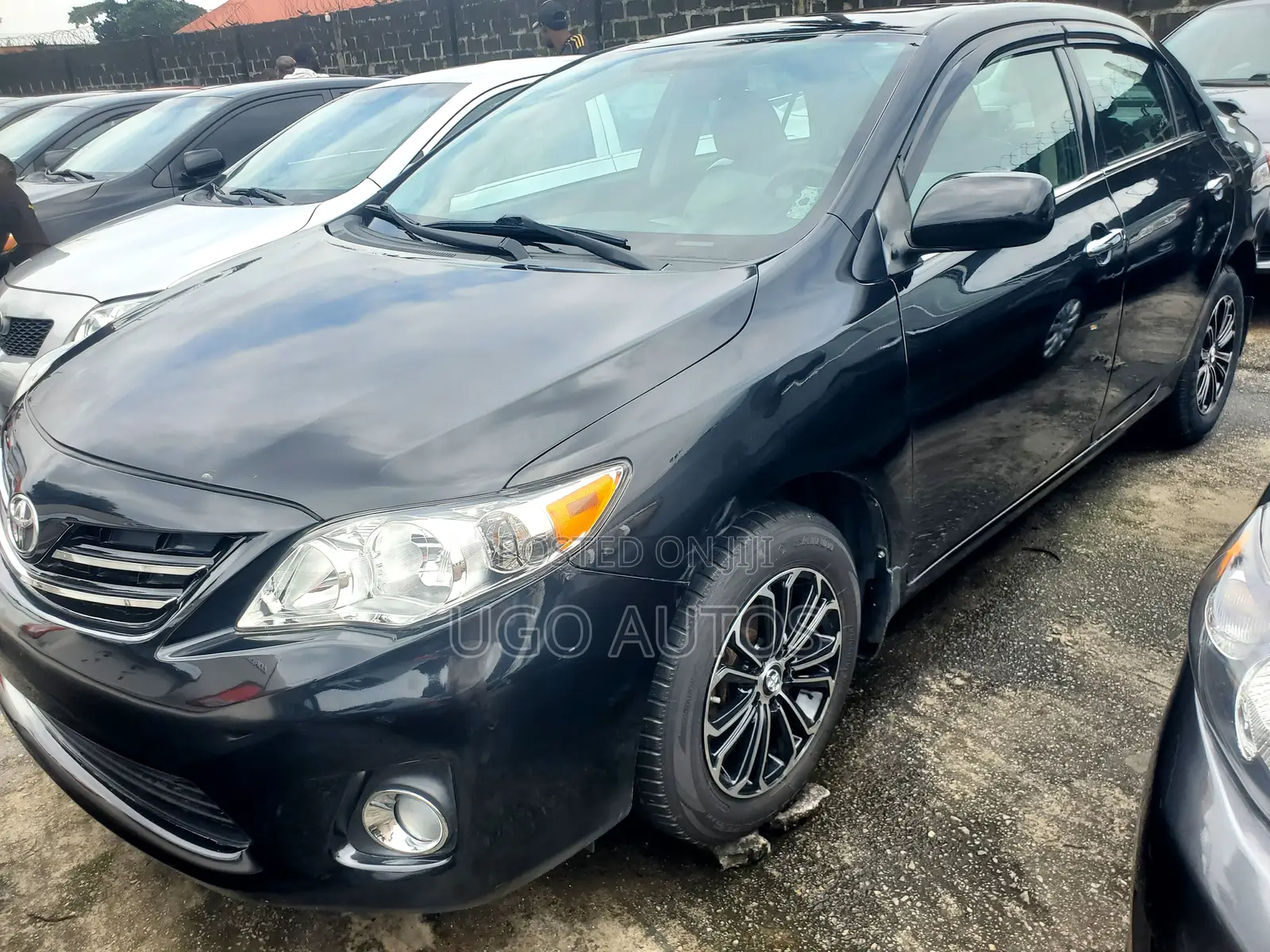 Toyota Corolla LE 4dr Sedan (1.8L 4cyl 4A) 2010 Black
