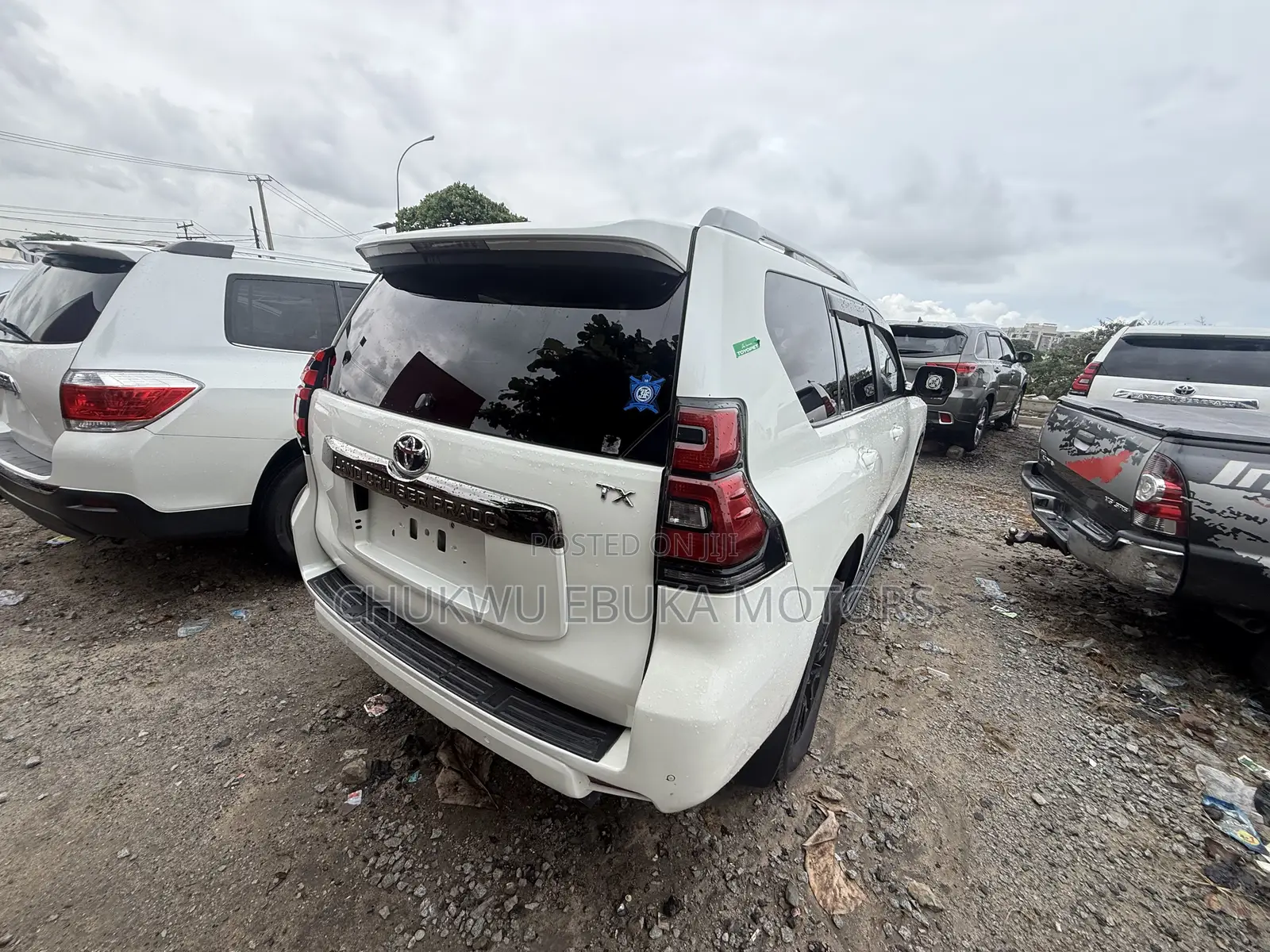 Toyota Land Cruiser Prado 2023 White