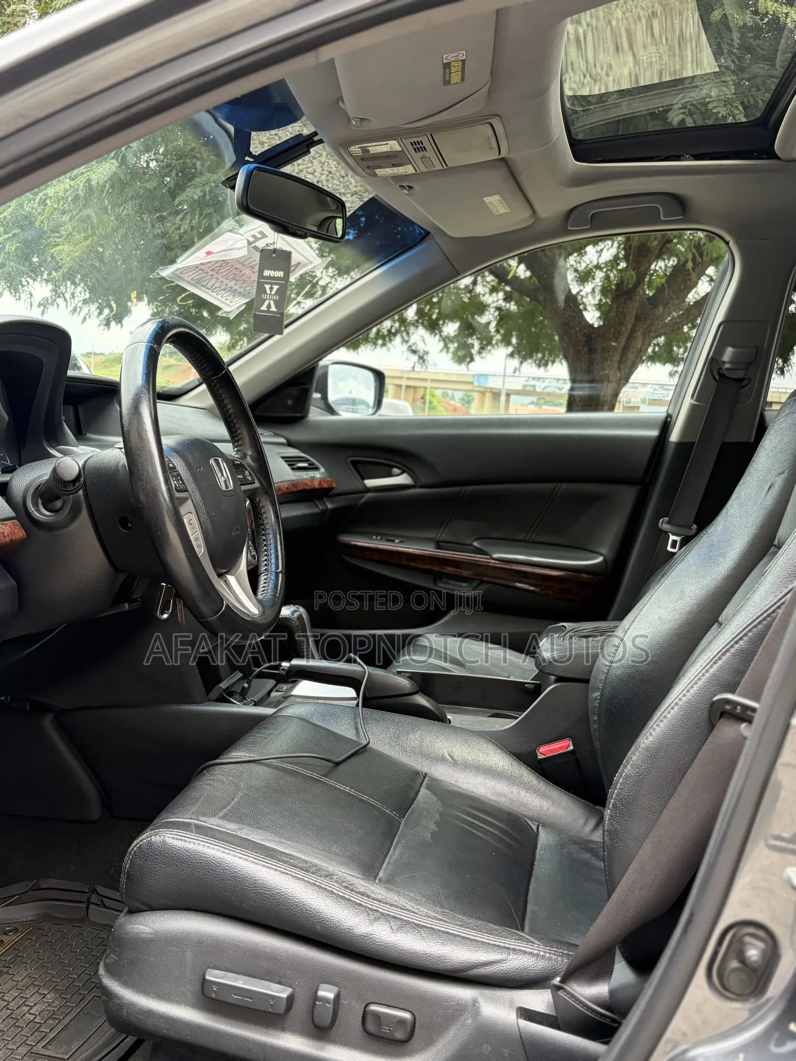 Honda Crosstour 2011 Gray