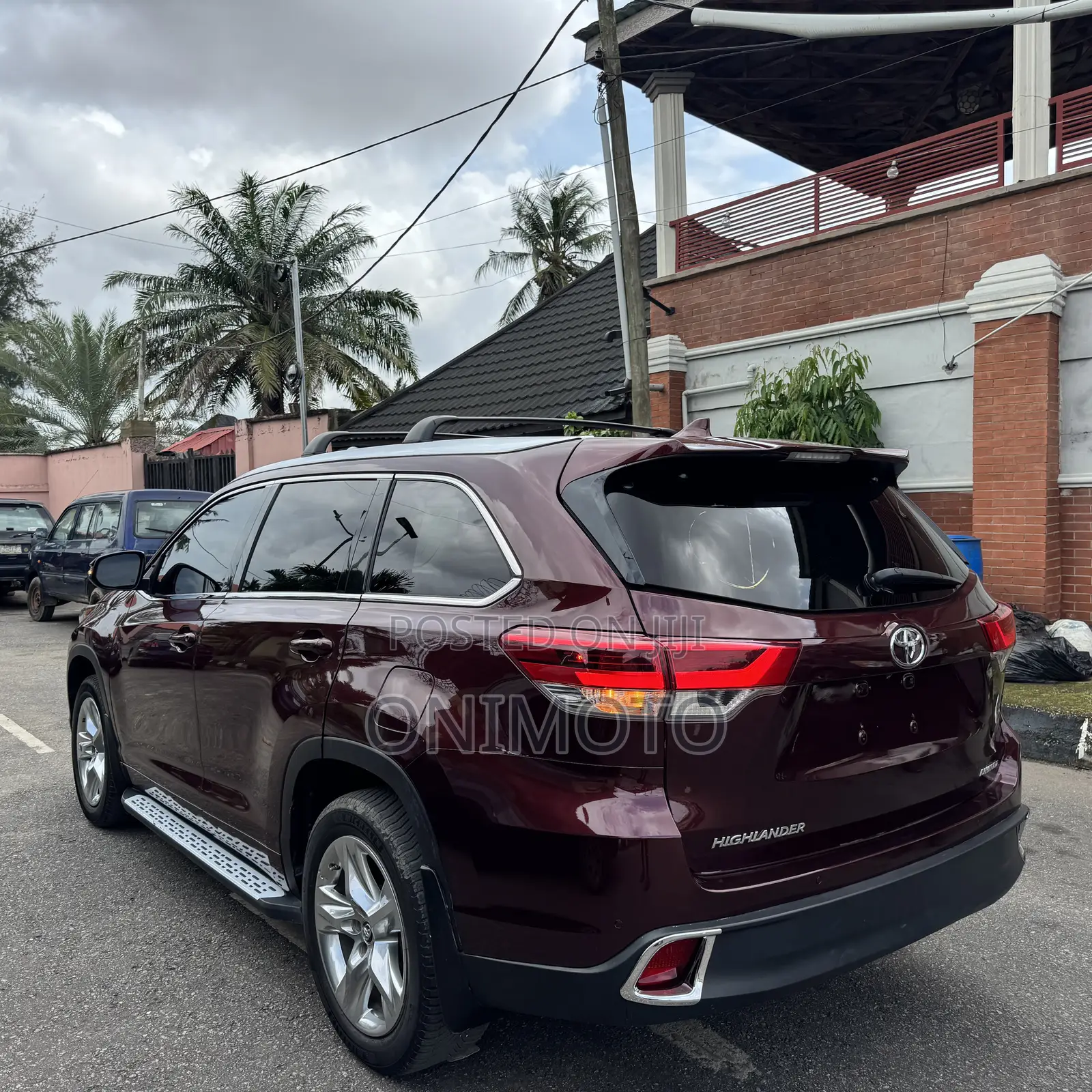 Toyota Highlander Limited 4x4 V6 (3.5L 6cyl 8A) 2018 Burgundy