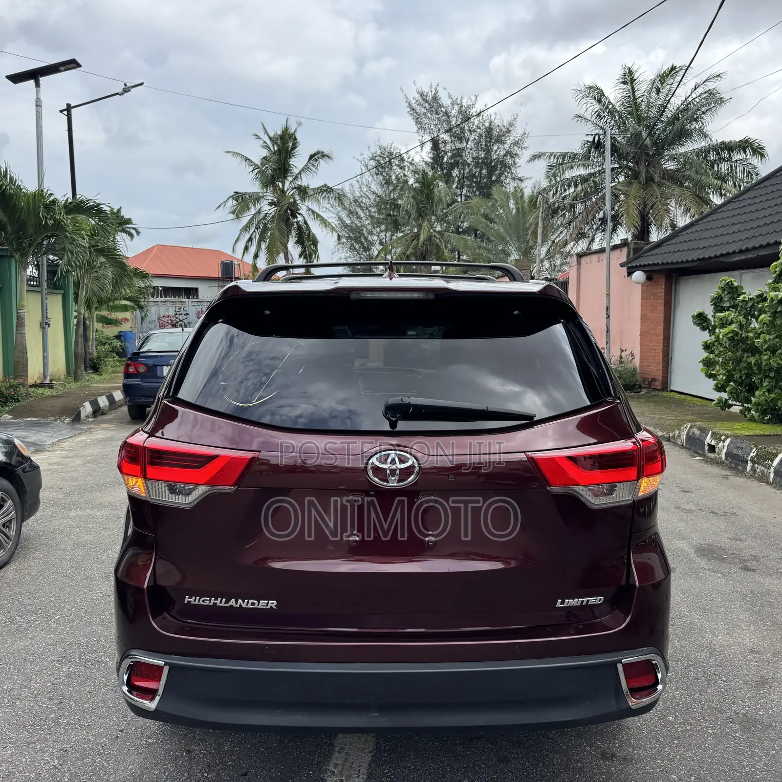Toyota Highlander Limited 4x4 V6 (3.5L 6cyl 8A) 2018 Burgundy