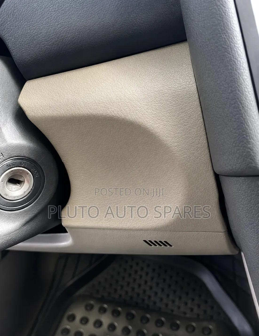 Follow Come Keyless Entry/Thumb Start Camry 2010
