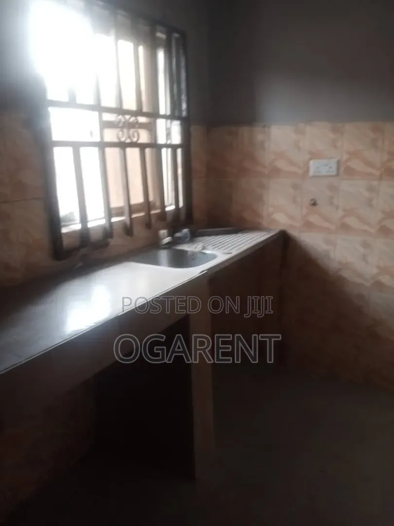 2bdrm Apartment in Benin City for rent