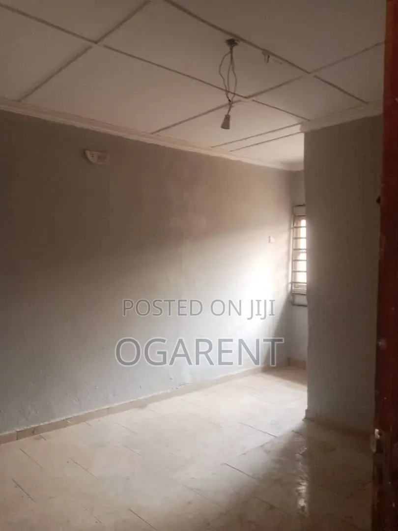 2bdrm Apartment in Benin City for rent