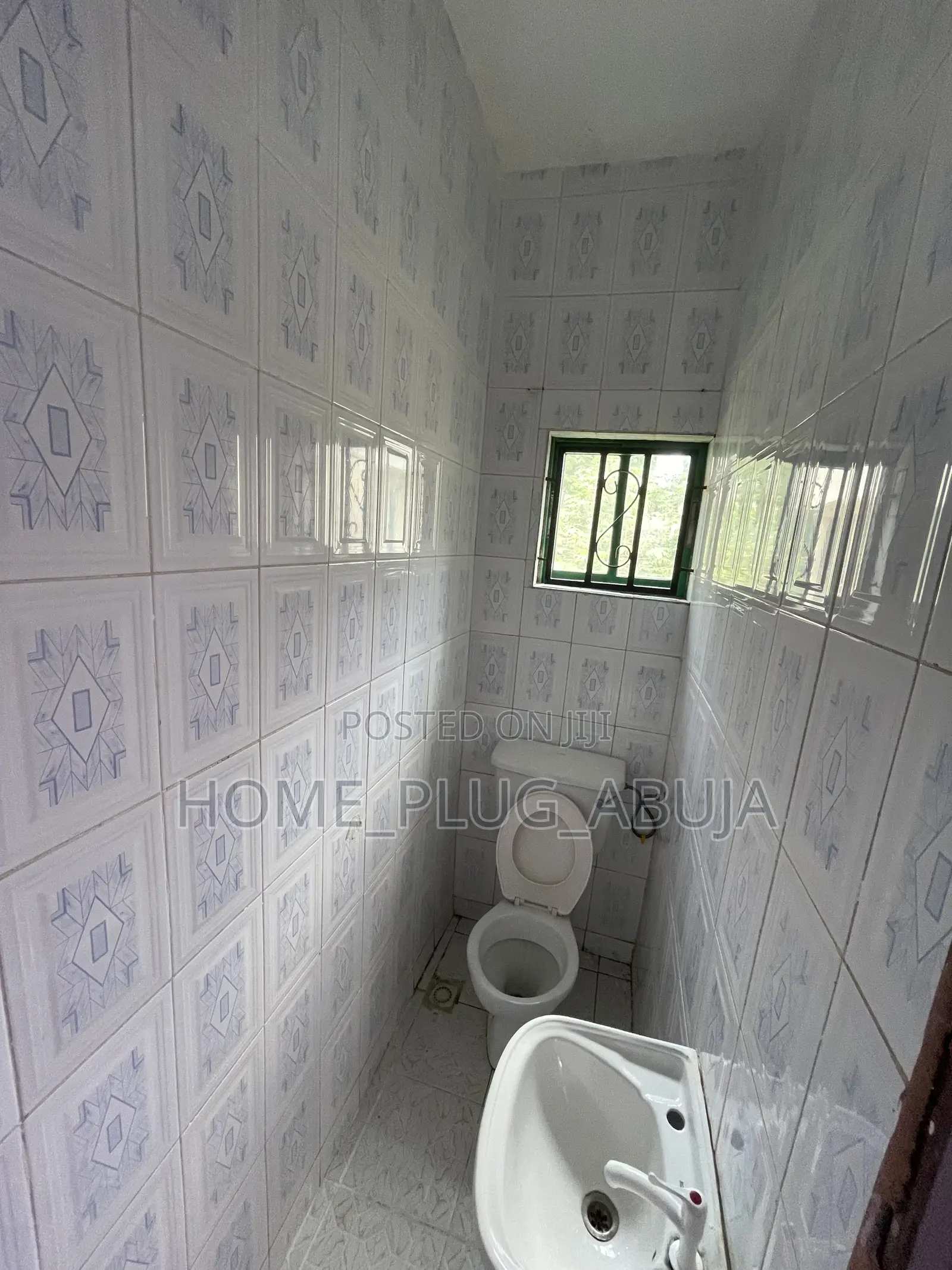 1bdrm Room & Parlour in 69 Road Gwarinpa for rent