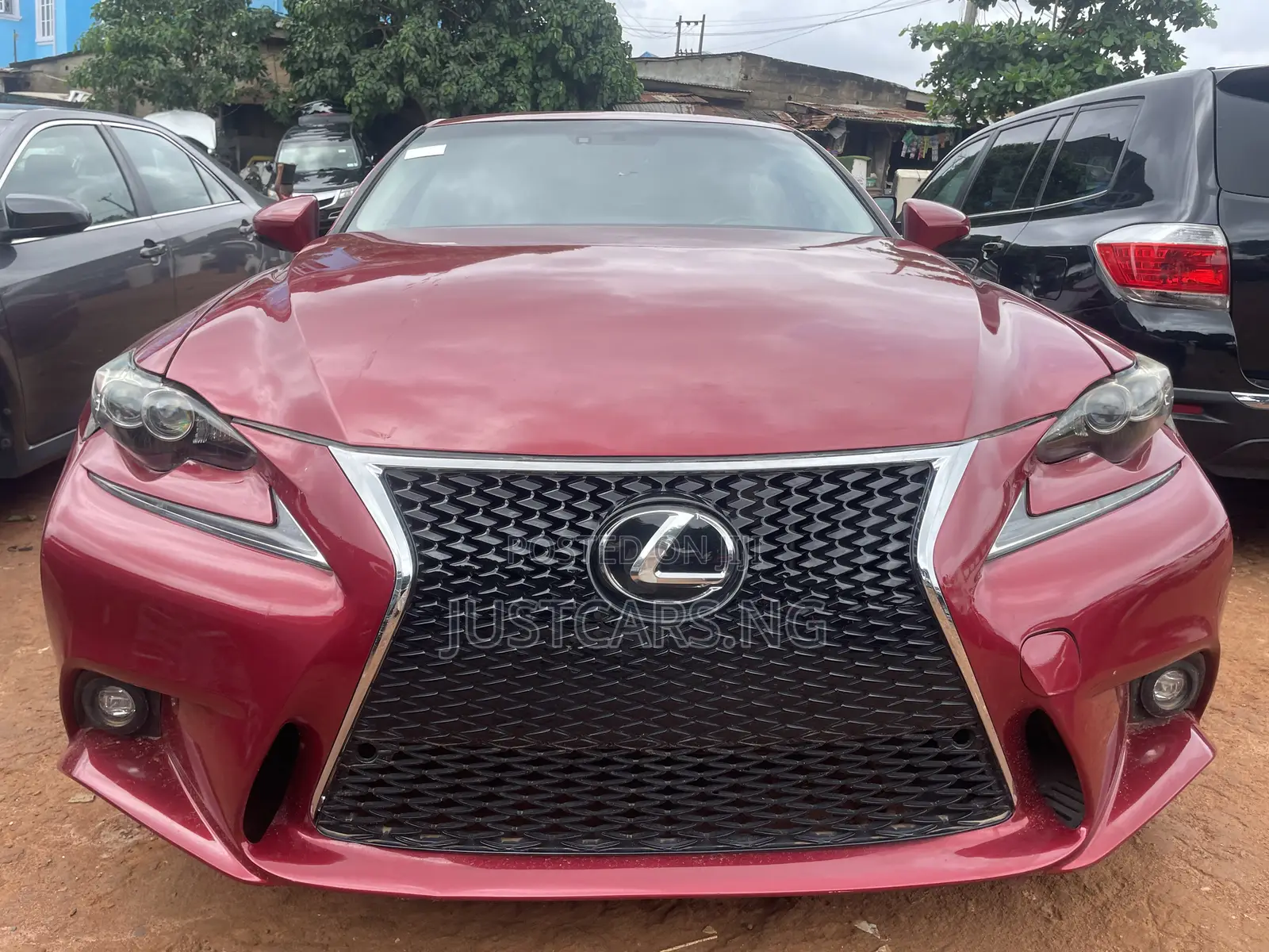 Lexus IS 350 AWD 2016 Red