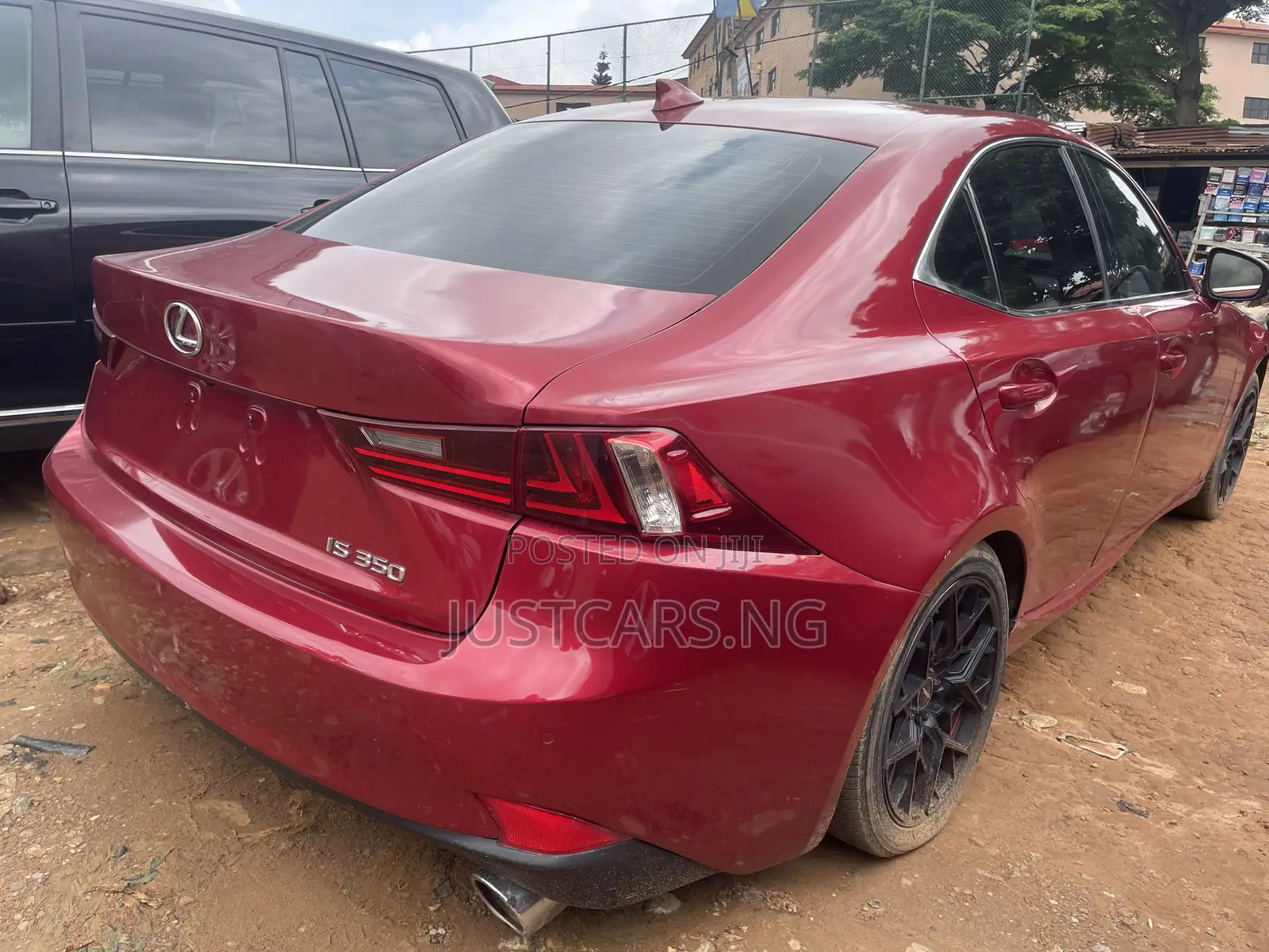 Lexus IS 350 AWD 2016 Red