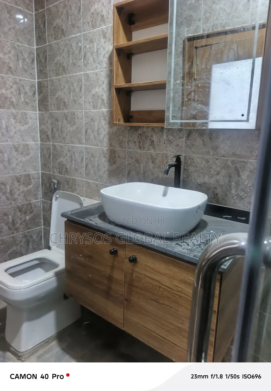 4bdrm Duplex in Okebadan Estate for rent