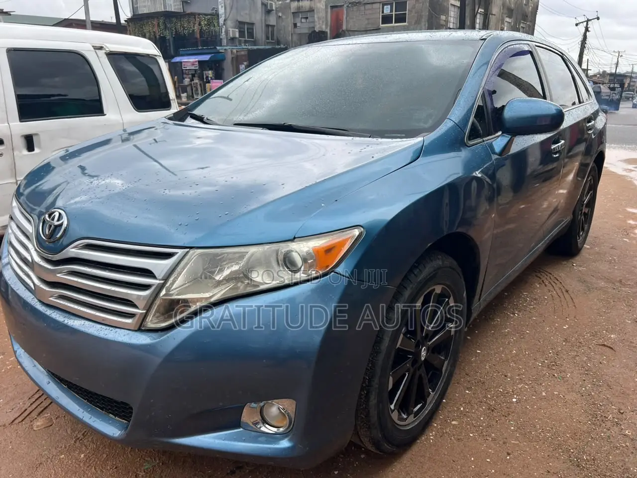Toyota Venza LE 2010 Blue
