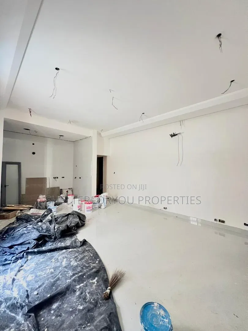 2bdrm Apartment in Banana Island for sale