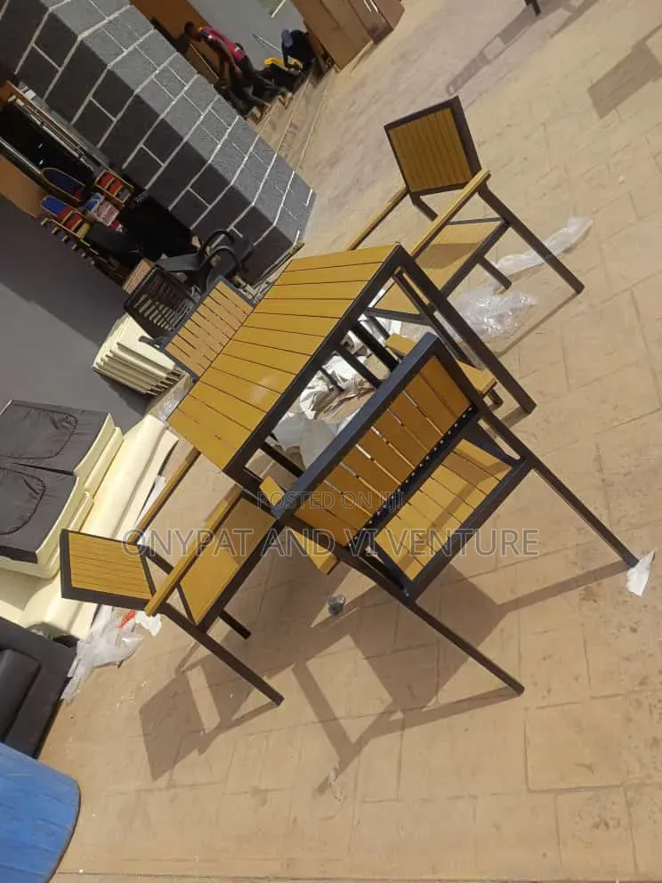 Quality Outdoor Indoor Garden Dinning Set