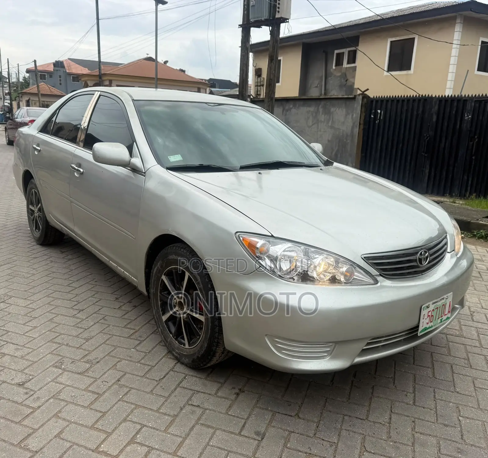 Toyota Camry LE 4dr Sedan (2.4L 4cyl 5A) 2006 Silver