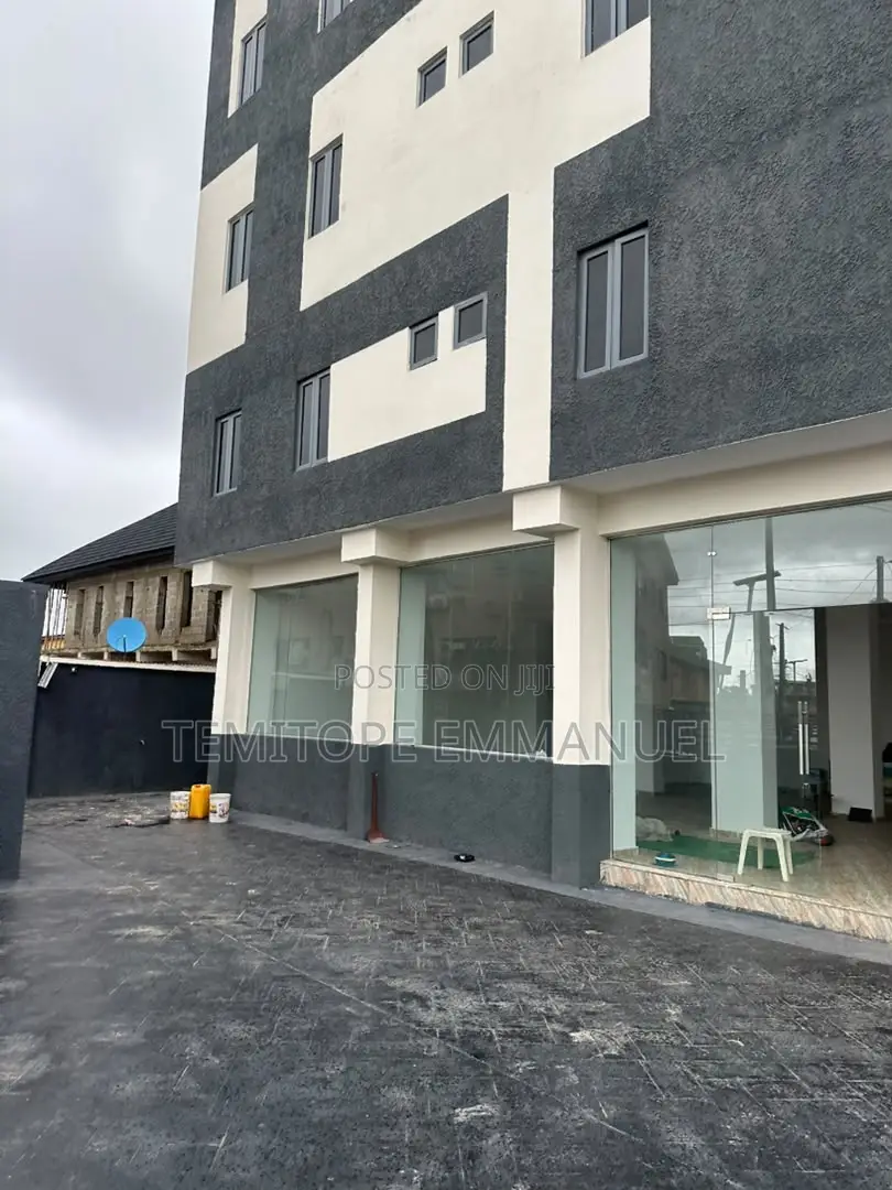 Furnished 3bdrm Apartment in Ikeja for sale