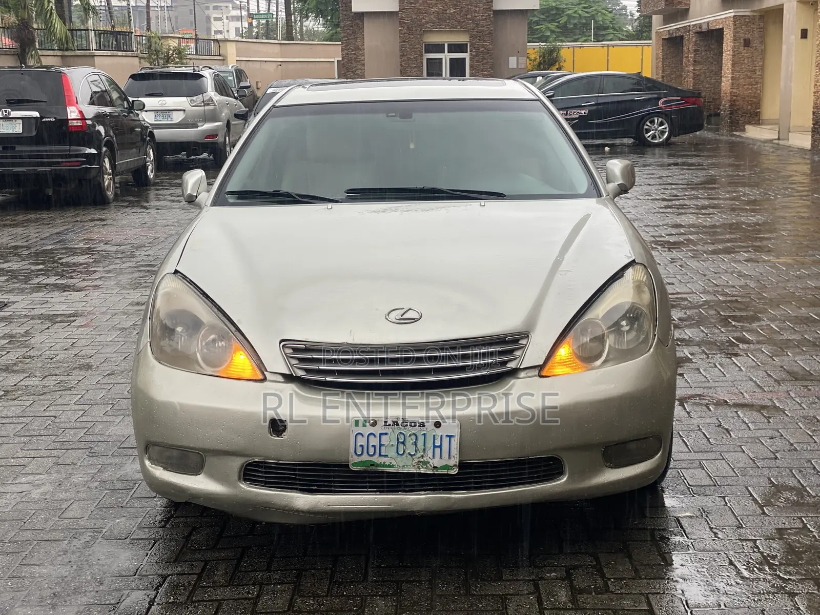 Lexus ES 300 2002 Gold