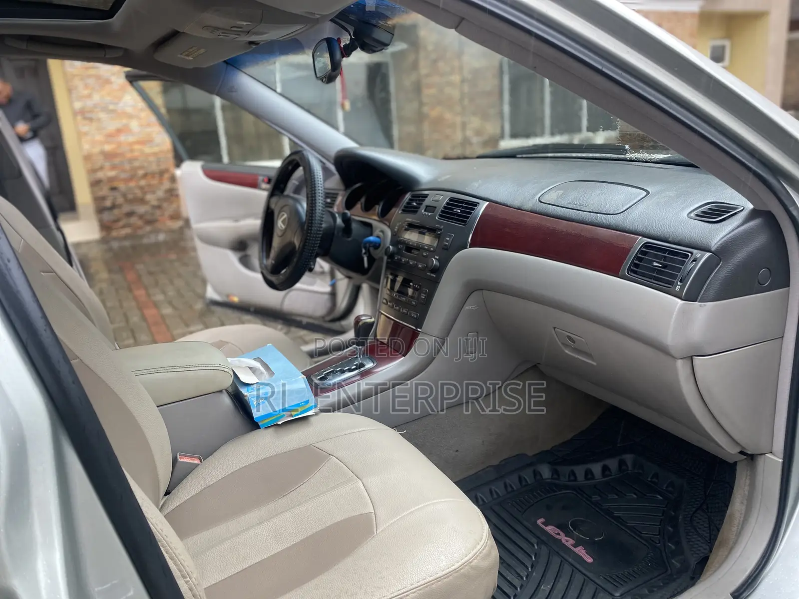Lexus ES 300 2002 Gold