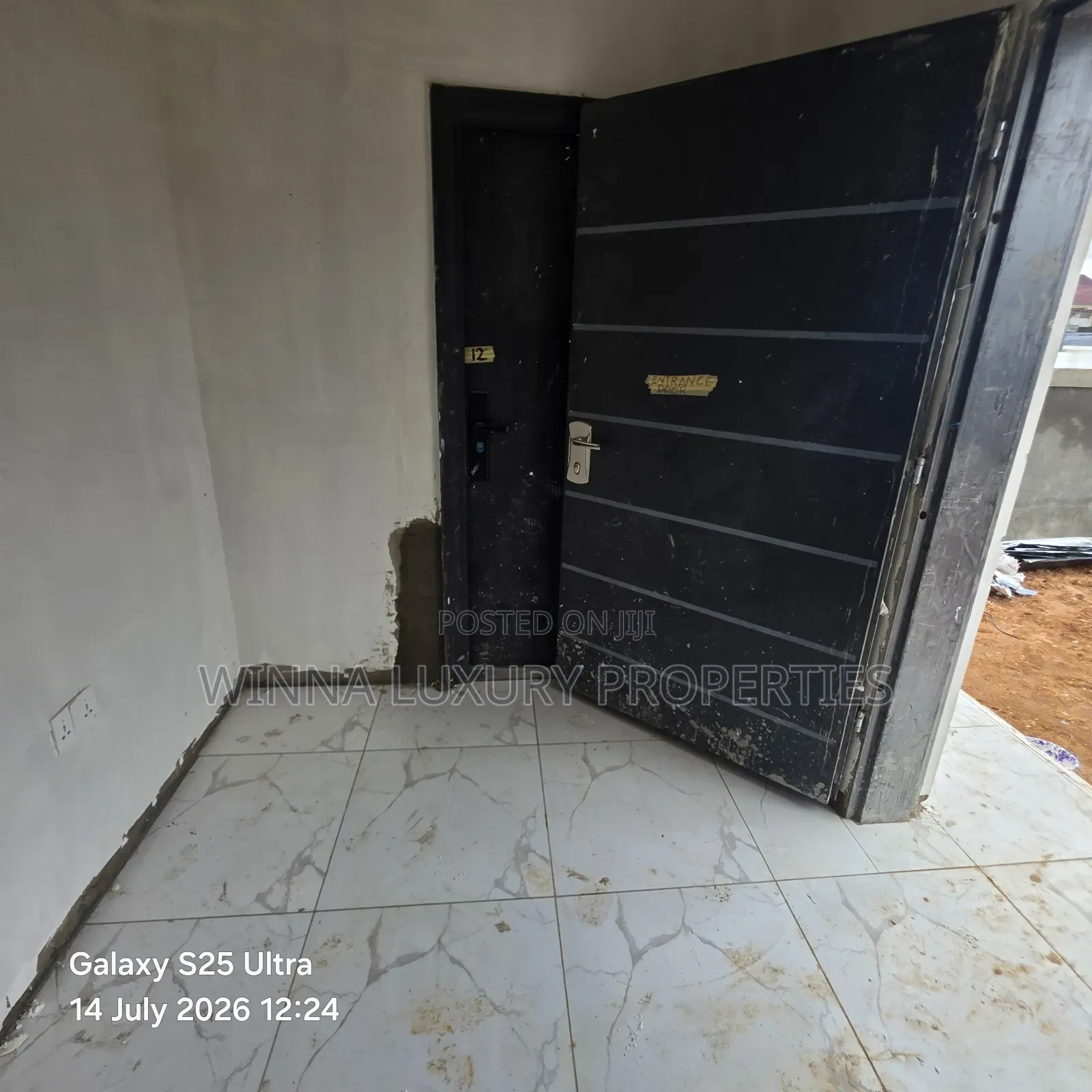 5bdrm Duplex in Around Jedo Axis, Lugbe District for sale