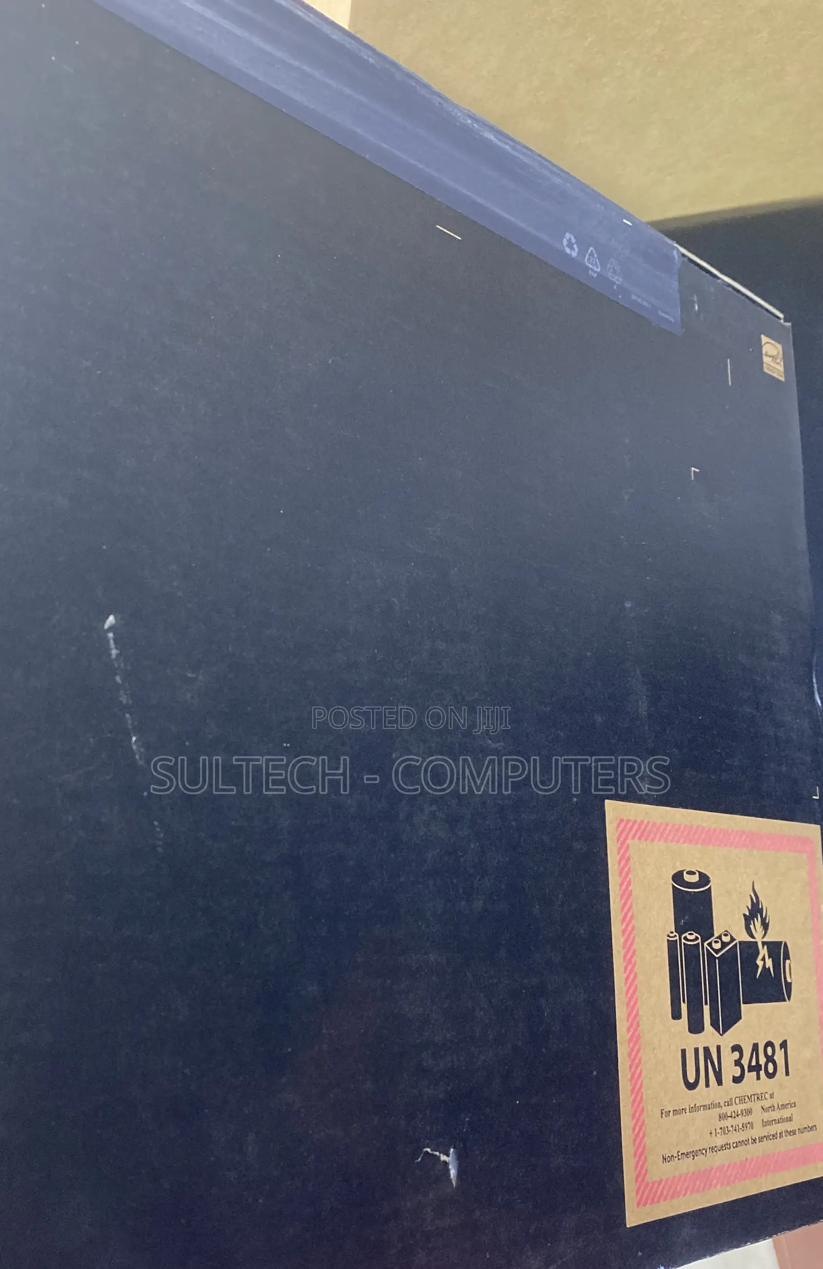 New Laptop Dell Latitude 9450 2-in-1 16GB Intel Core Ultra 7 SSD 512GB