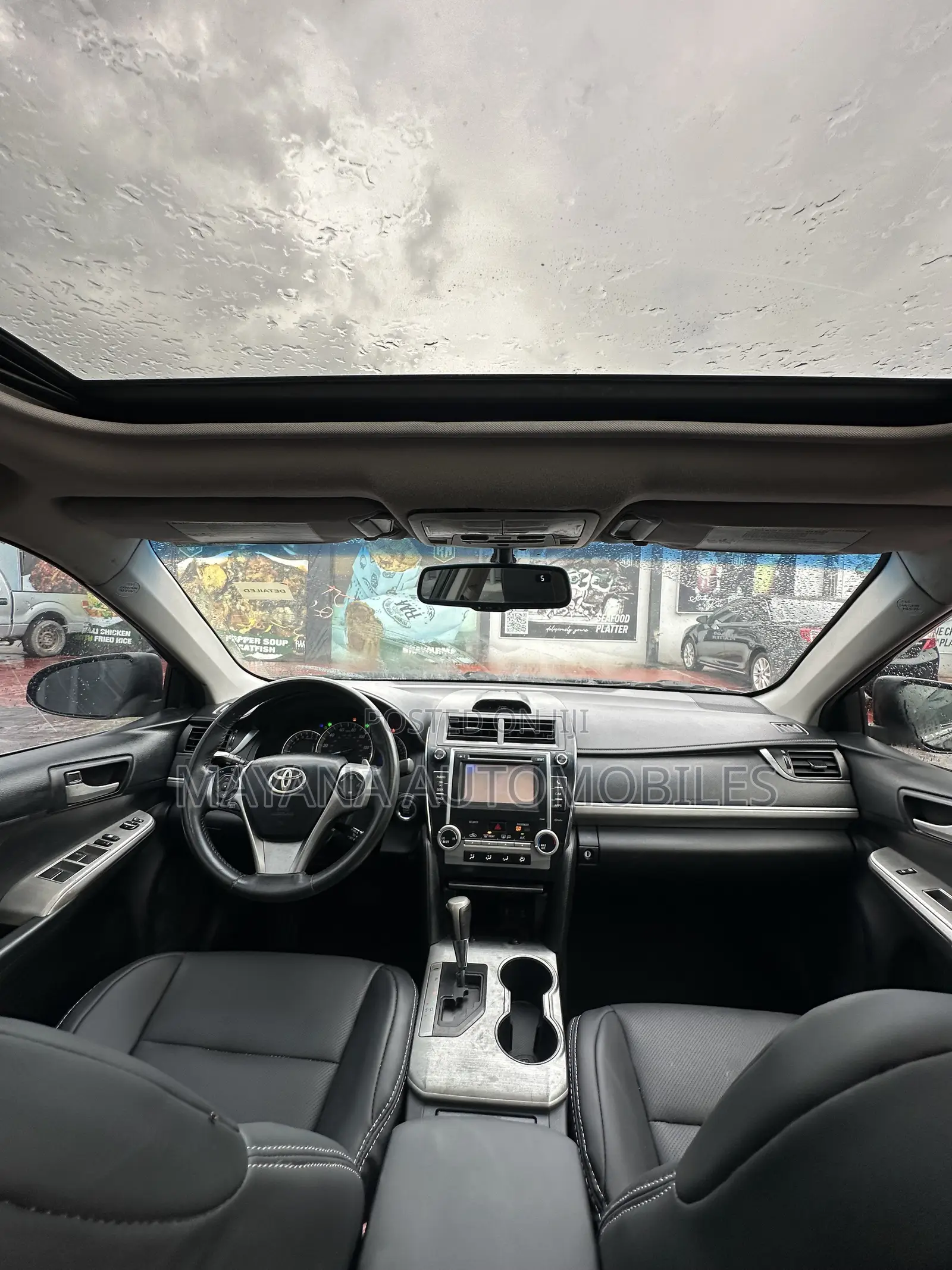 Toyota Camry SE 4dr Sedan (2.5L 4cyl 6A) 2012 Black