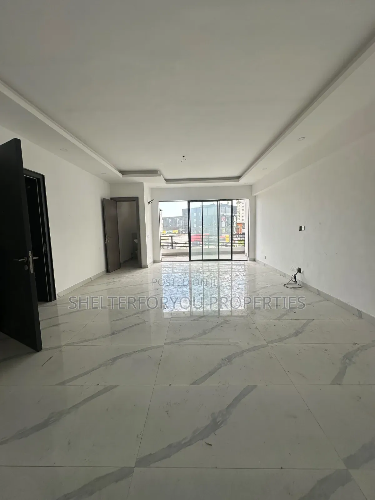 3bdrm Apartment in Lekki Phase 1 for rent