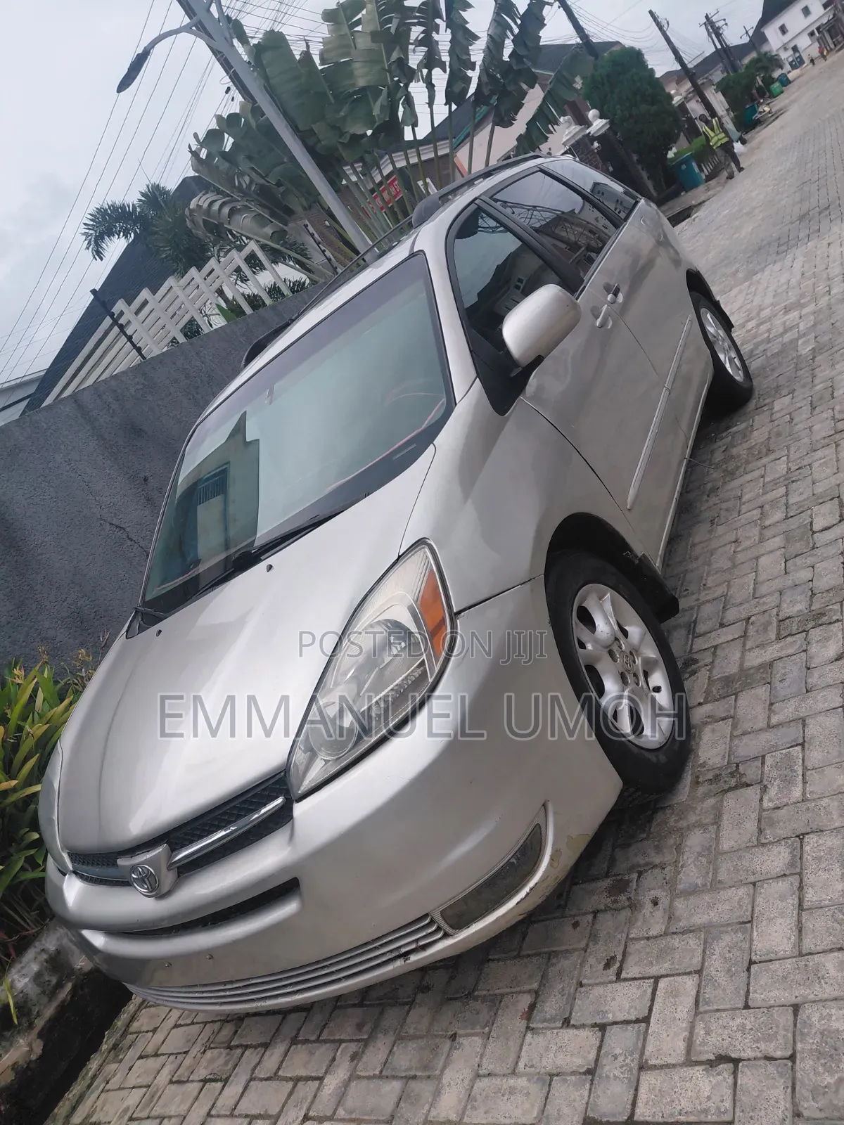 Toyota Sienna 2005 Silver