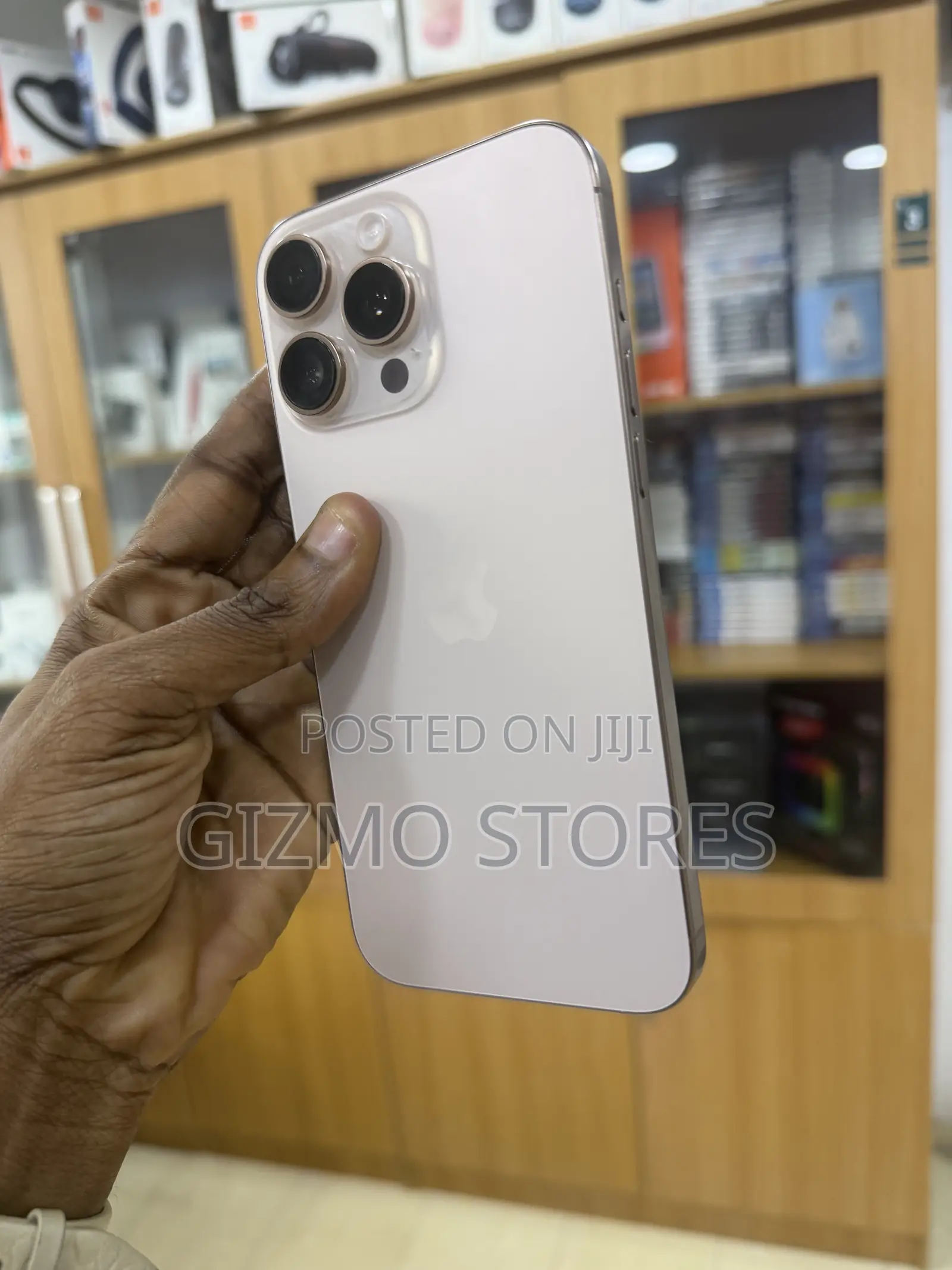 Apple iPhone 16 Pro Max 512 GB Gold