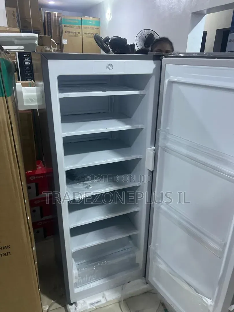 Hisense 189dr Freezer for Restaurant/Businesses