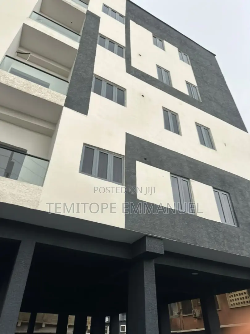 Furnished 2bdrm Apartment in Ikeja for sale