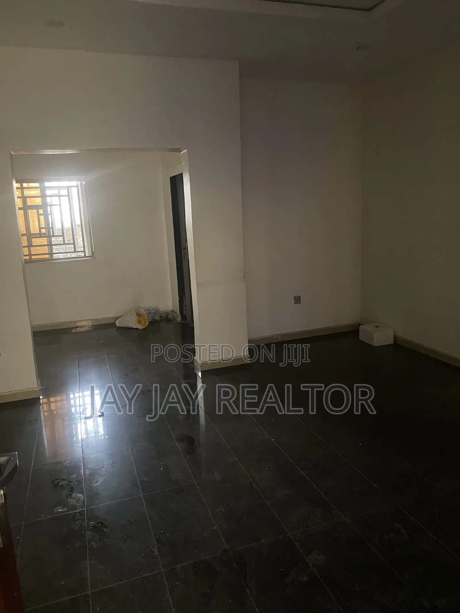 2bdrm Bungalow in Durumi for rent