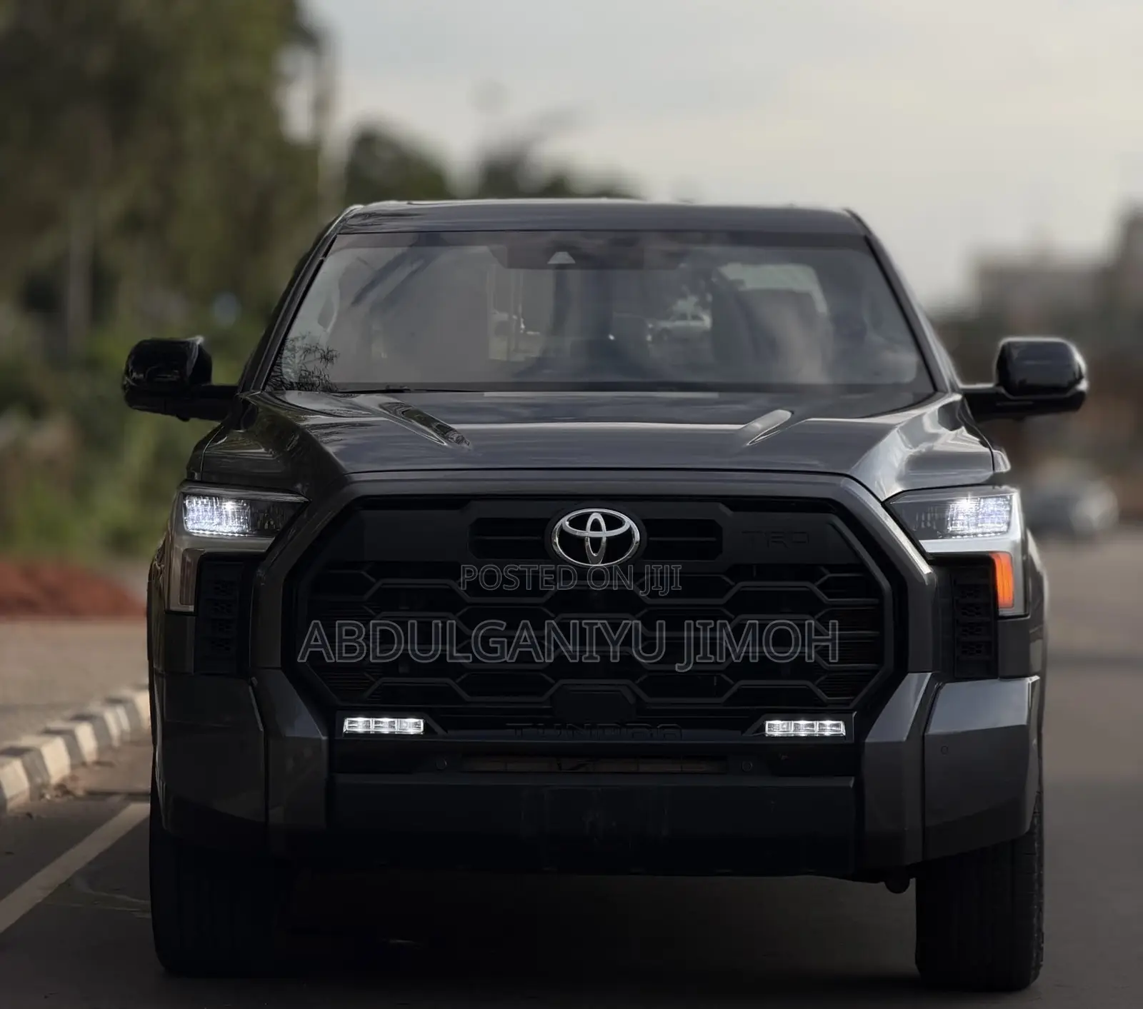 Toyota Tundra 2024 Gray