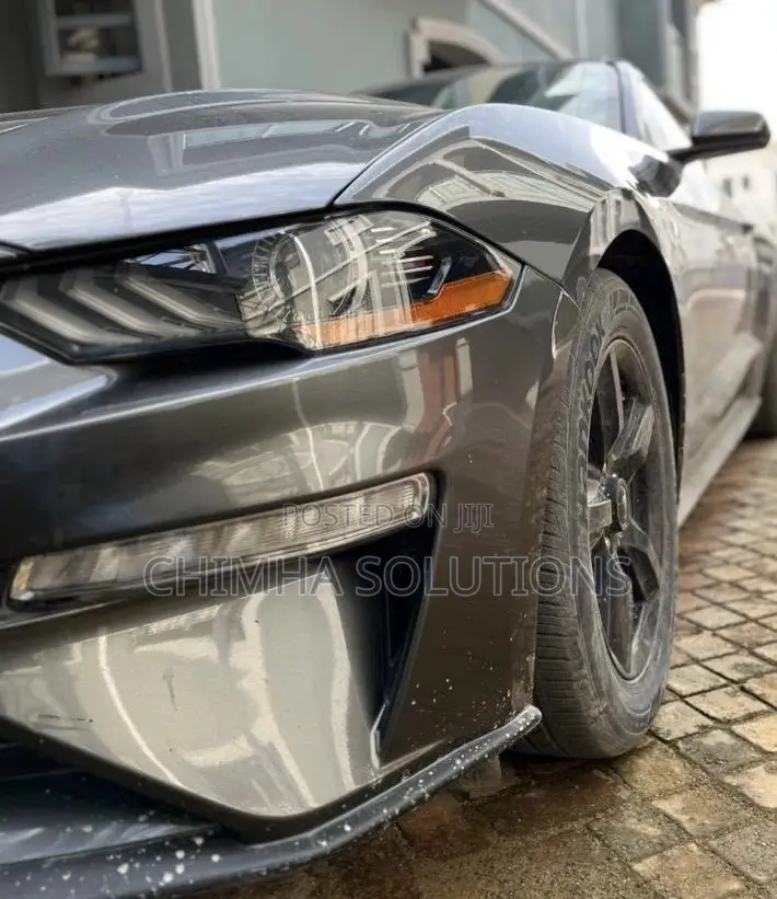 Ford Mustang 2016 Black