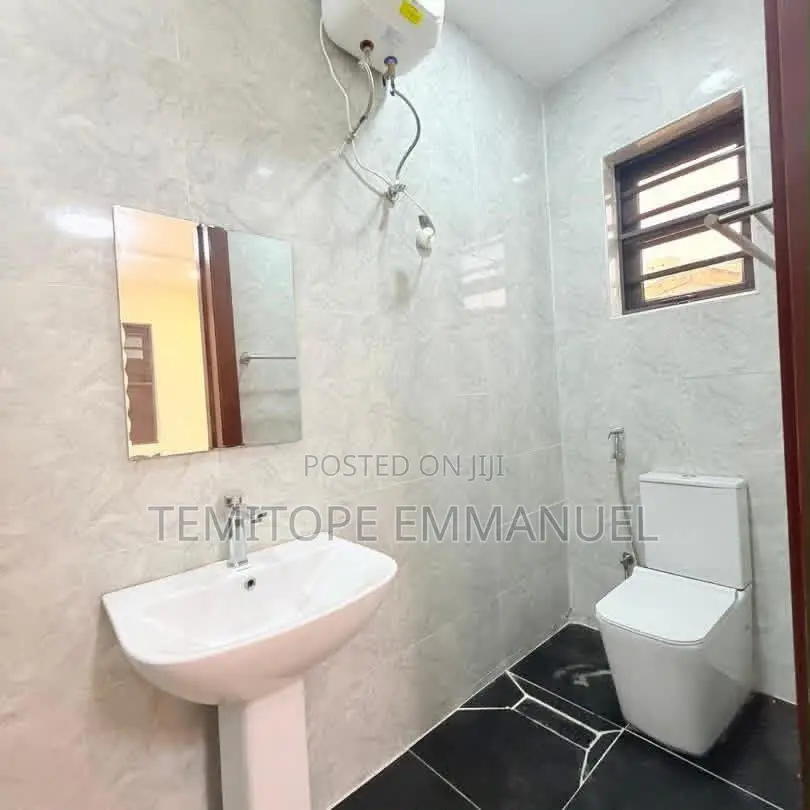 Furnished 4bdrm Duplex in Oregun for sale