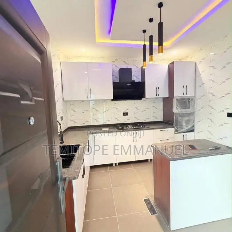 Furnished 4bdrm Duplex in Oregun for sale