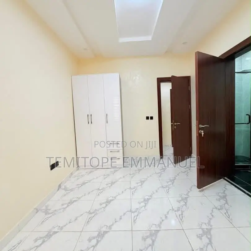 Furnished 4bdrm Duplex in Oregun for sale