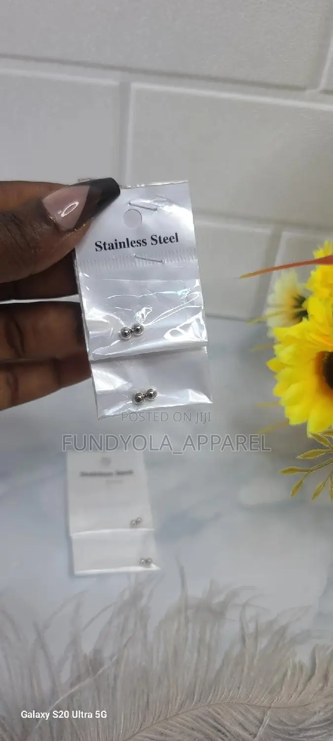 Magnetic Ball Non Piercing Earring