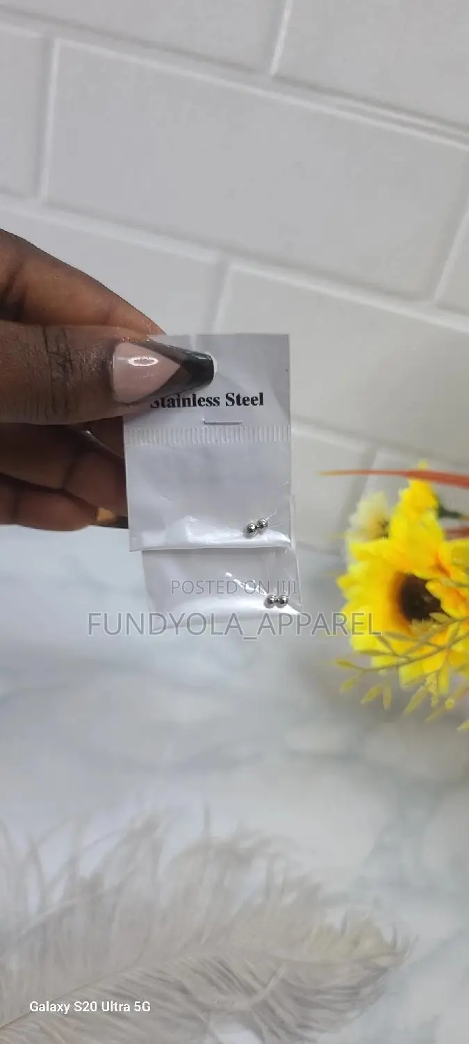 Magnetic Ball Non Piercing Earring