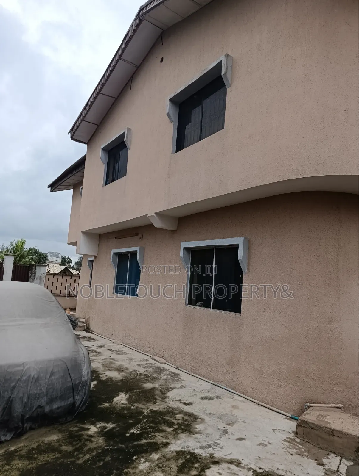 3bdrm Block of Flats in Iyana School Bus, Iba / Ojo for rent