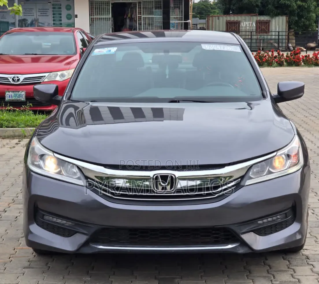 Honda Accord 2017 Gray