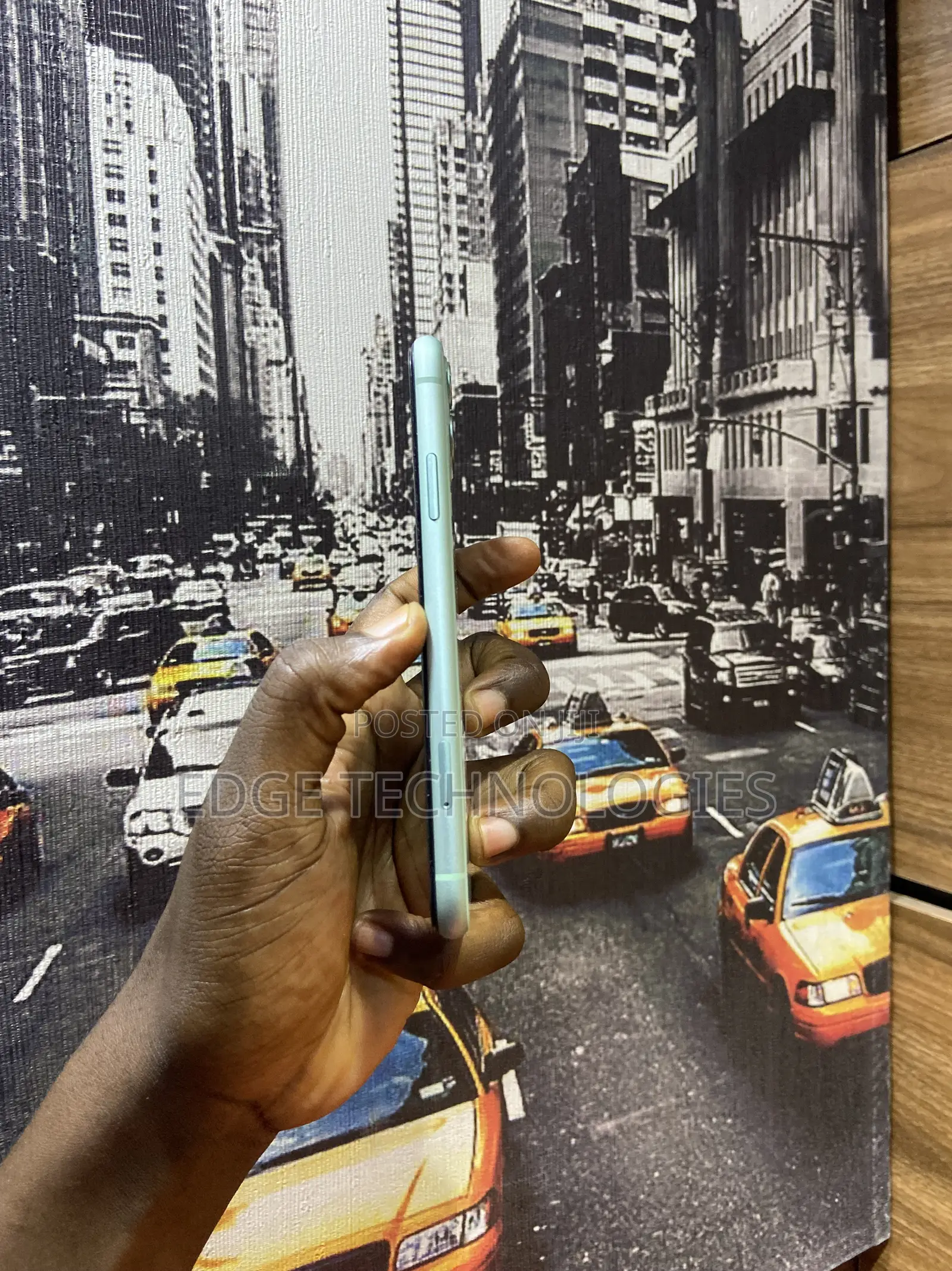 Apple iPhone 11 64 GB Green