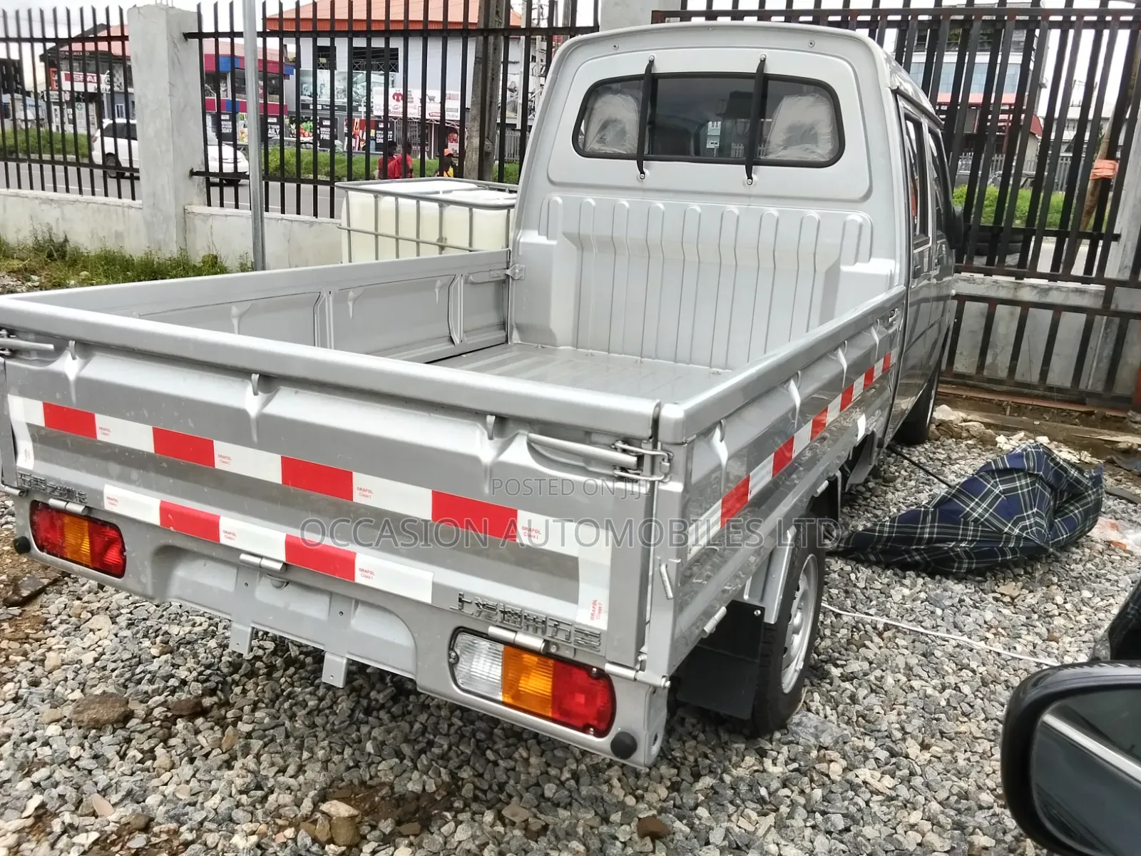 Yuejin Mini Truck