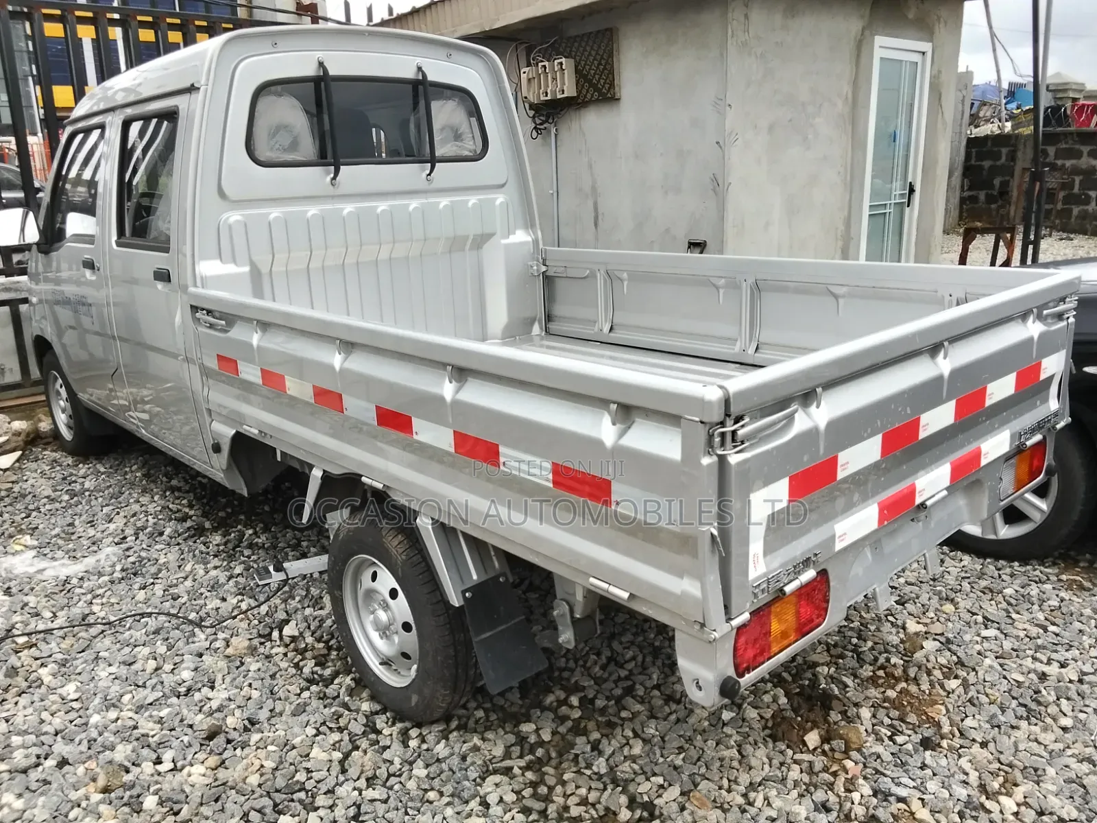 Yuejin Mini Truck