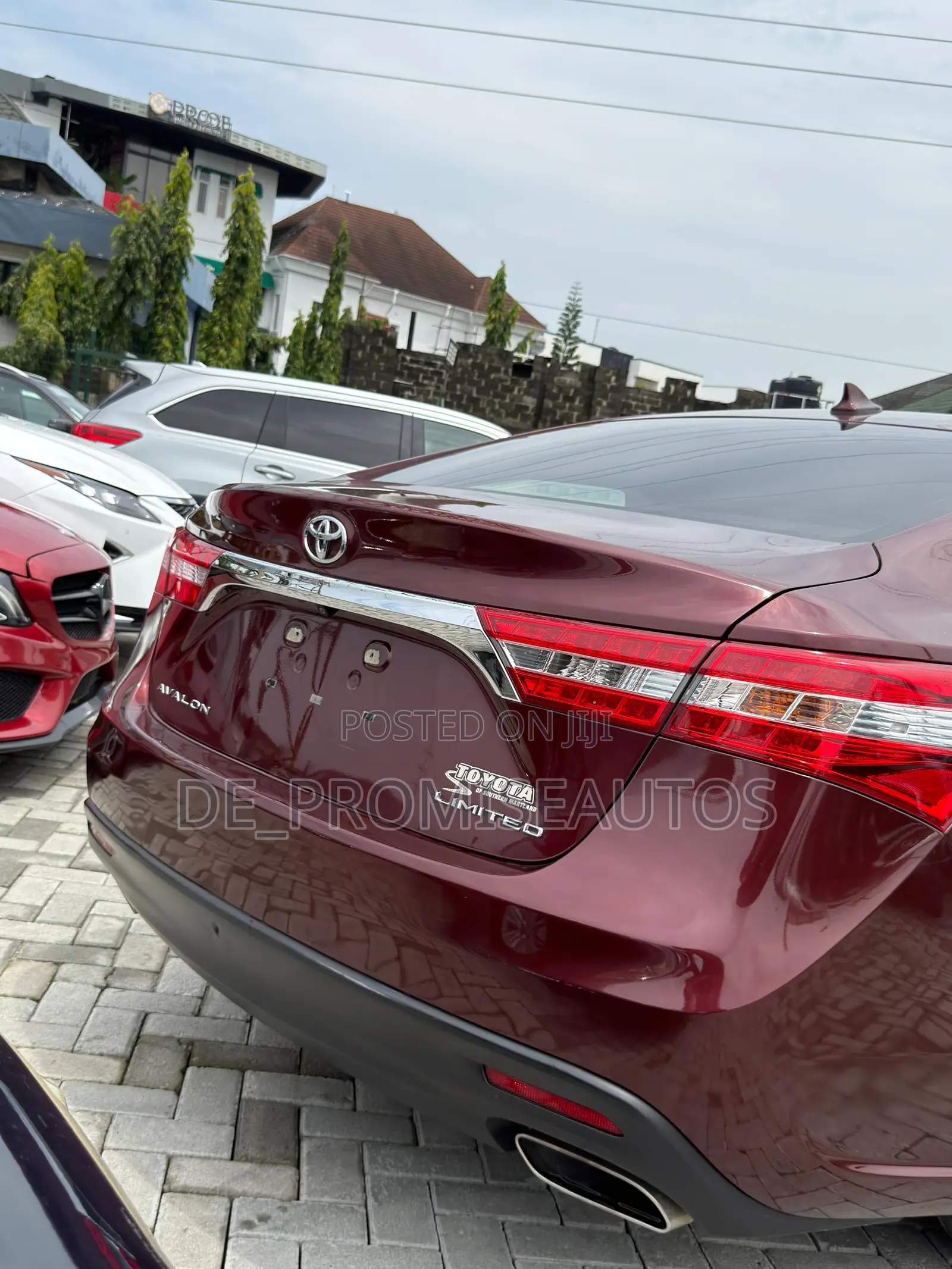 Toyota Avalon 2014