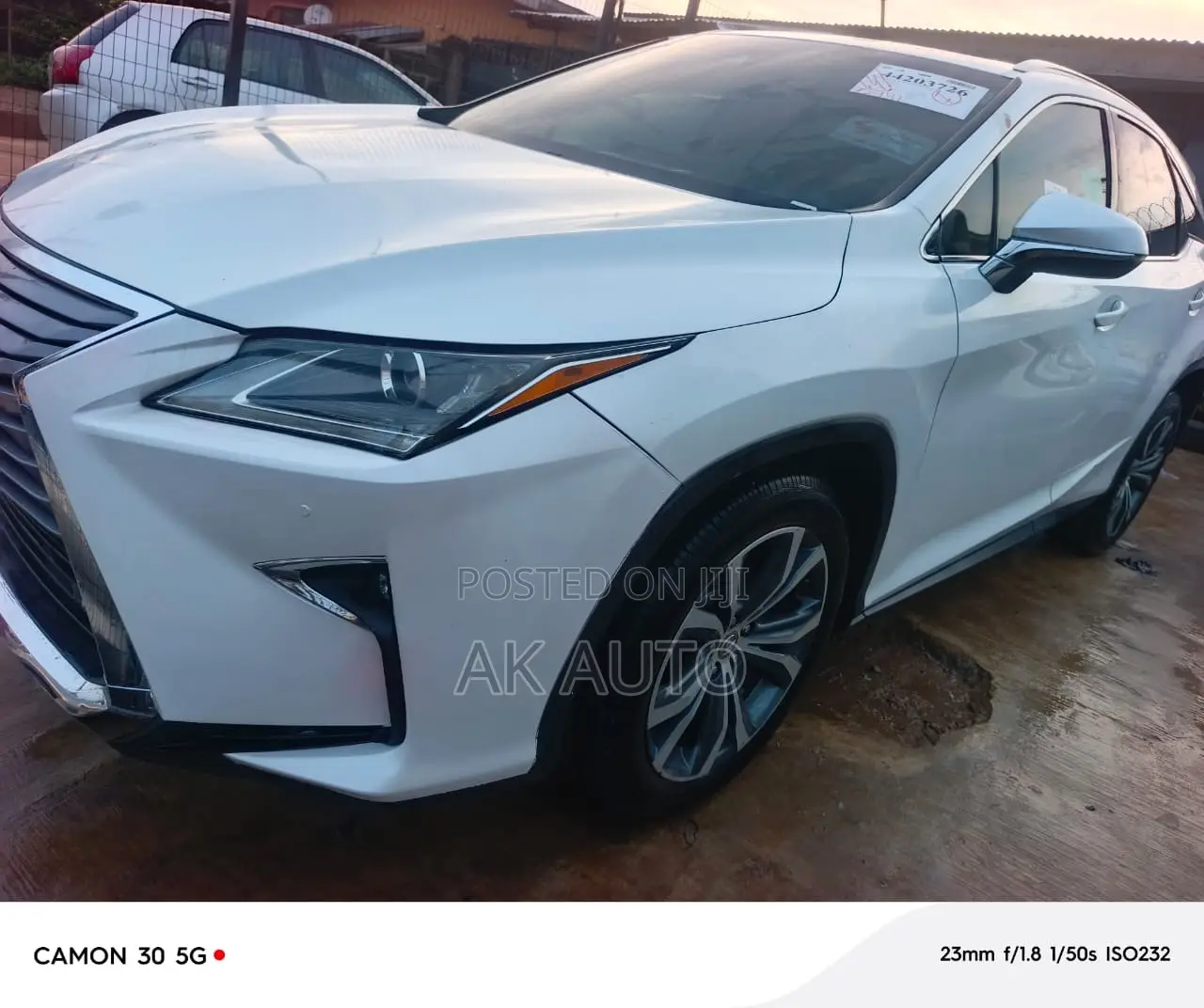Lexus RX 350 FWD 2017 White